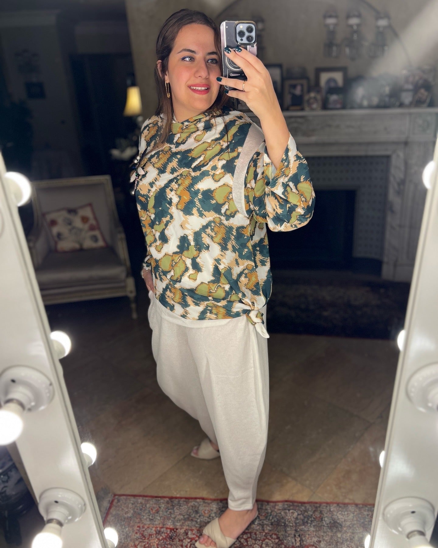 Hoodie && Serwal Set Abstract x White