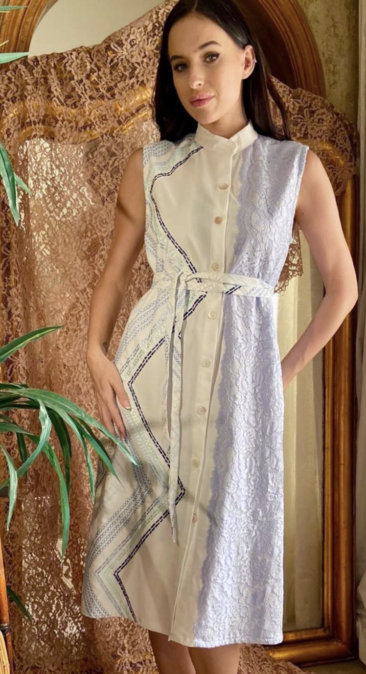 Shirt dress with italian thread work