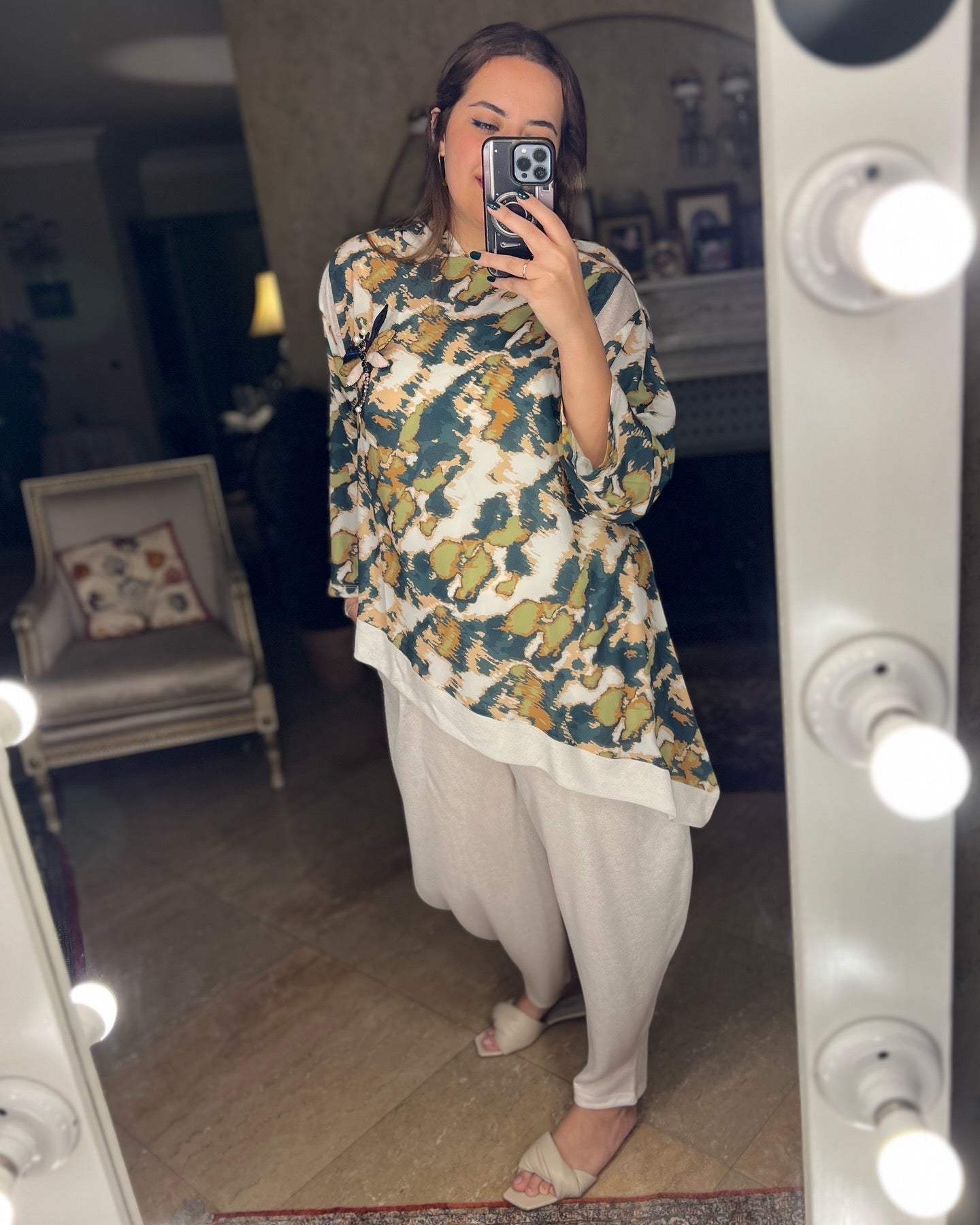 Hoodie && Serwal Set Abstract x White