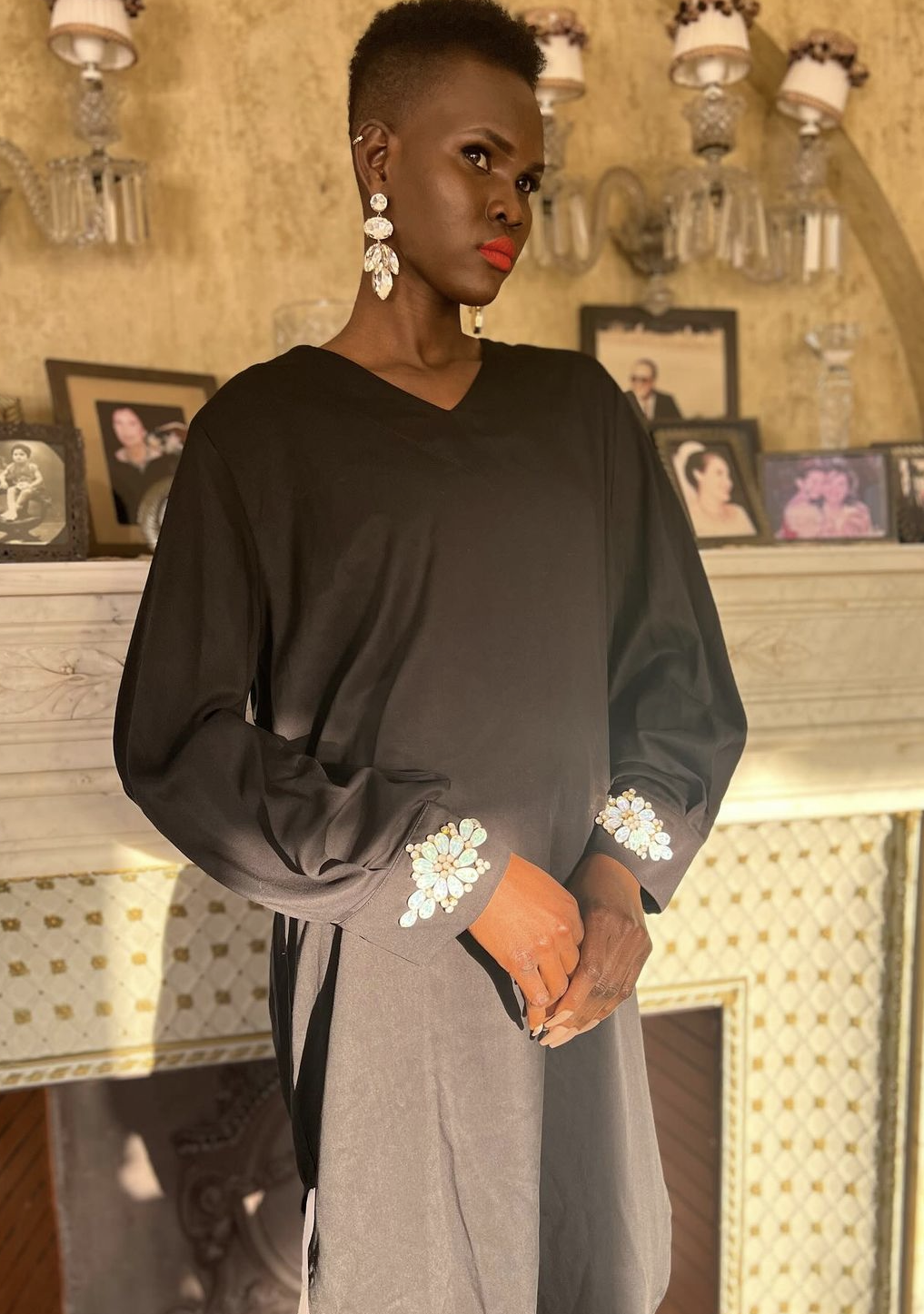 The AA top in Cotton with flower crystals on sleeves
